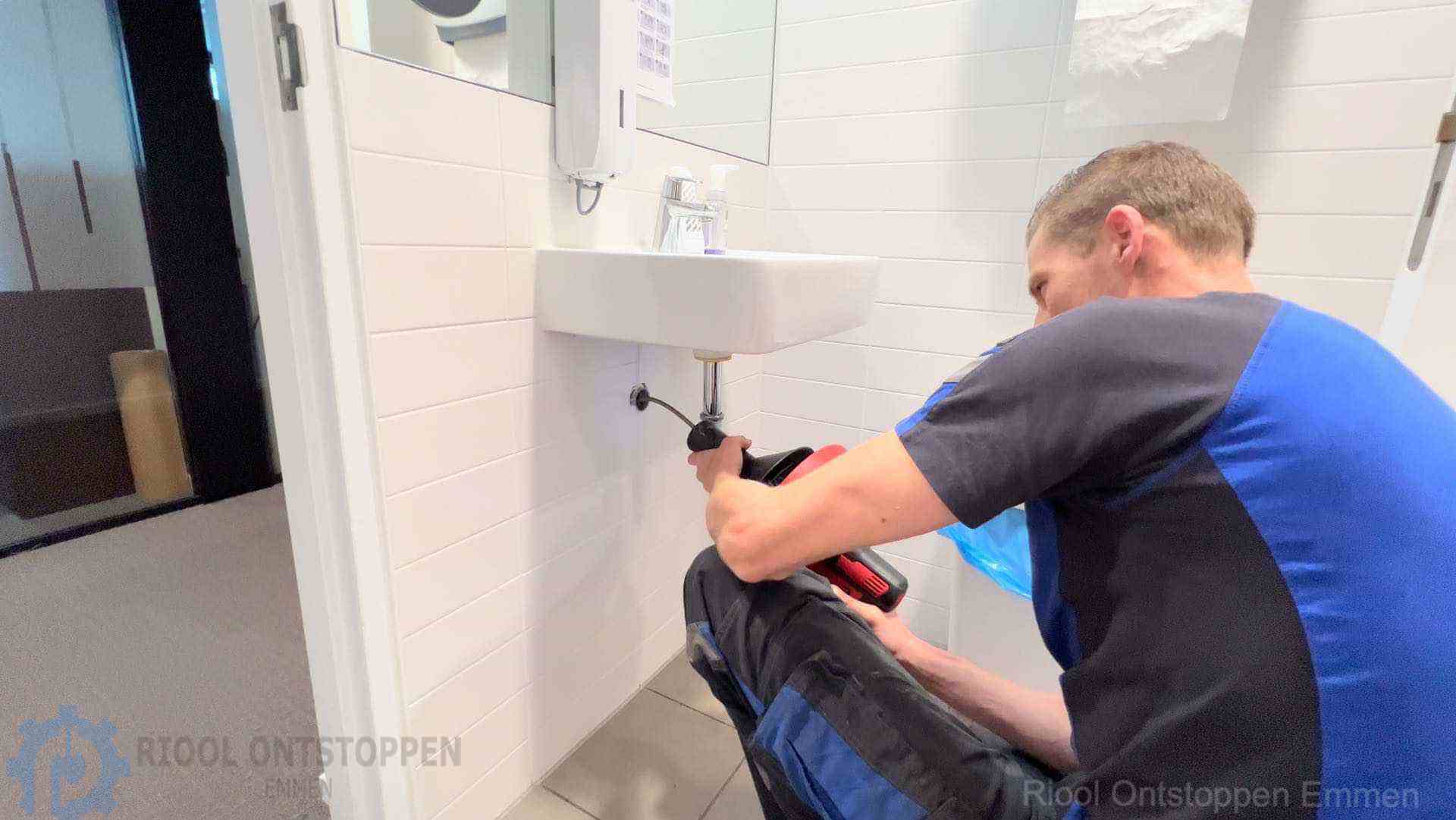 Afvoer ontstoppen Emmen